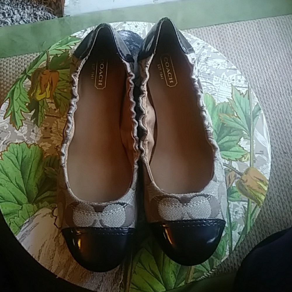 Coach flats - Picture 2 of 4